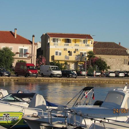 Apartments Renjak Sukošan Exterior foto